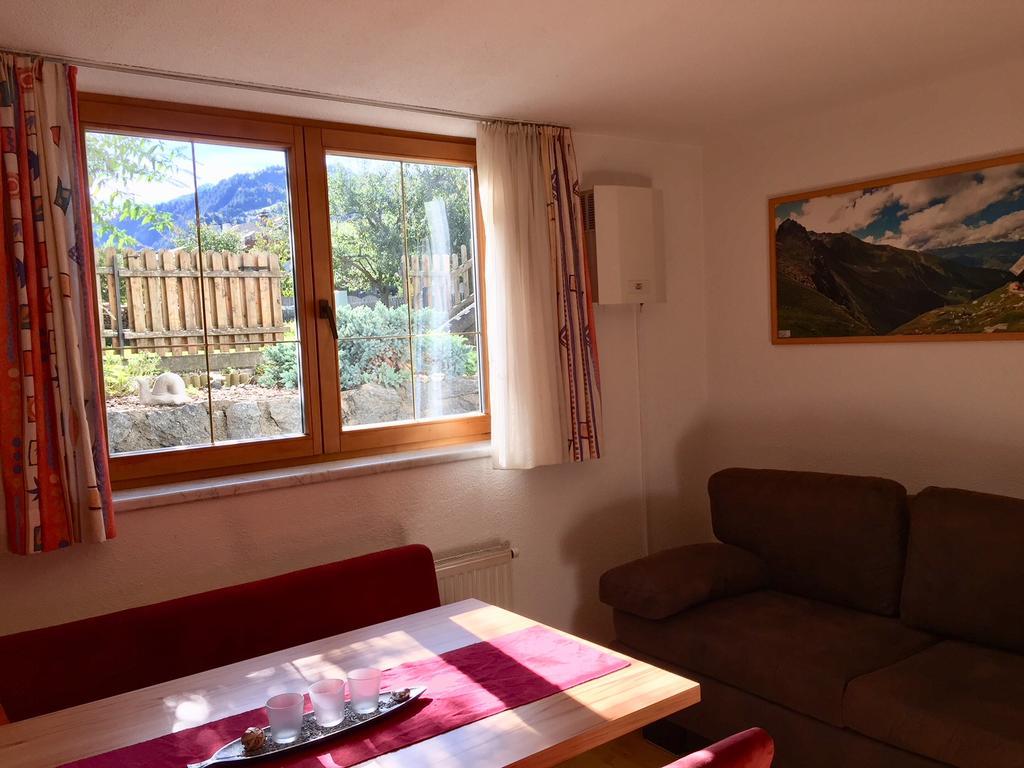 Appart Gfall Ried im Oberinntal Exterior foto